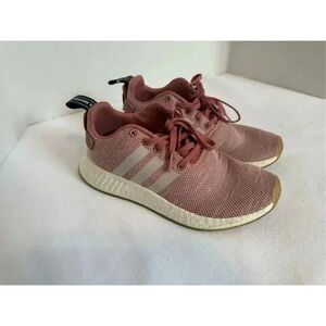 Adidas NMD R2 Women’s Sneakers | Light Pale Pink Boost Sole Trendy Street Style